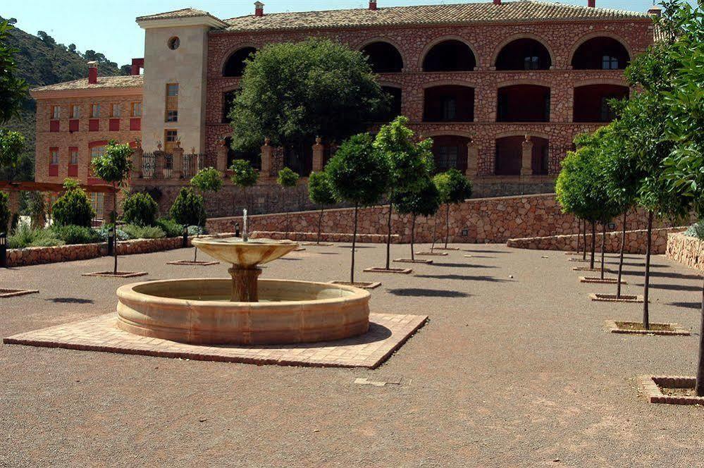 Готель Monasterio De Santa Eulalia Тотана Екстер'єр фото